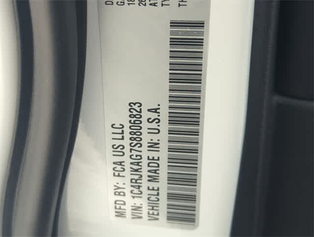 Thumbnail: 2025 Jeep Grand Cherokee L - 38