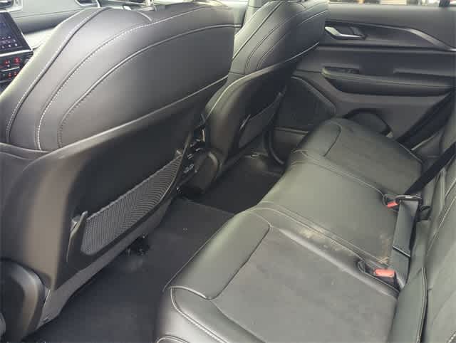 Thumbnail: 2025 Jeep Grand Cherokee - 18