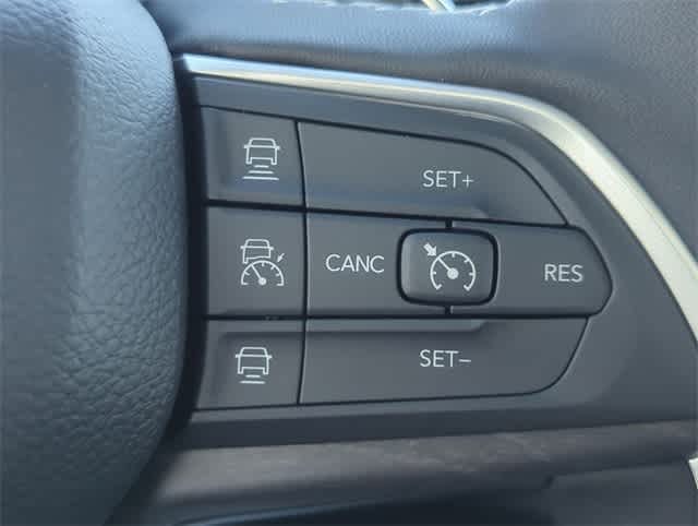 Thumbnail: 2025 Jeep Grand Cherokee - 25