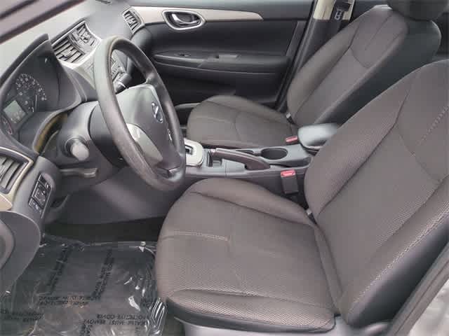Thumbnail: 2013 Nissan Sentra - 15