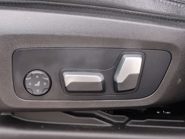 Thumbnail: 2023 BMW X3 - 16