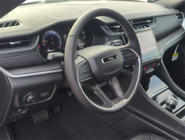 Thumbnail: 2025 Jeep Grand Cherokee - 10