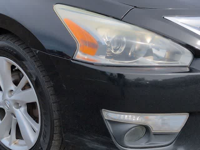 Thumbnail: 2015 Nissan Altima - 11