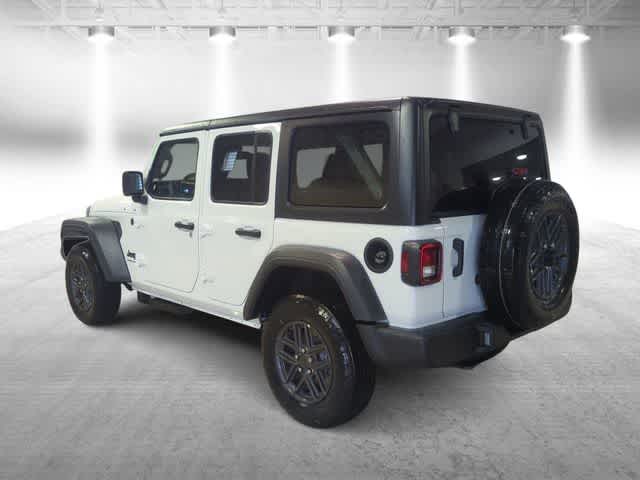 Thumbnail: 2026 Jeep Wrangler - 6