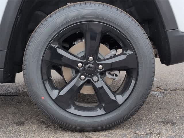 Thumbnail: 2025 Jeep Grand Cherokee - 14