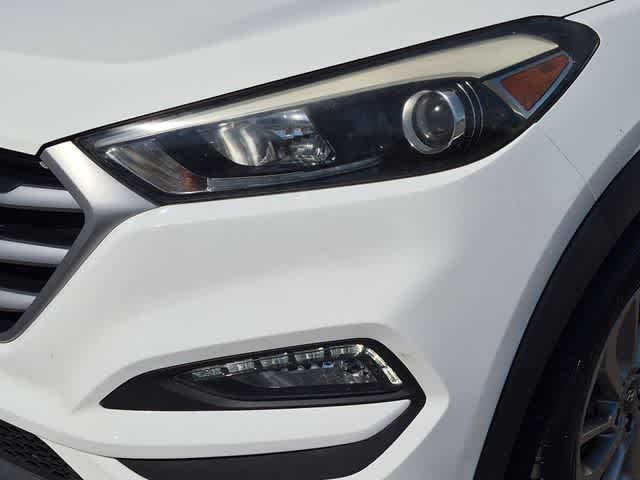 Thumbnail: 2018 Hyundai Tucson - 10