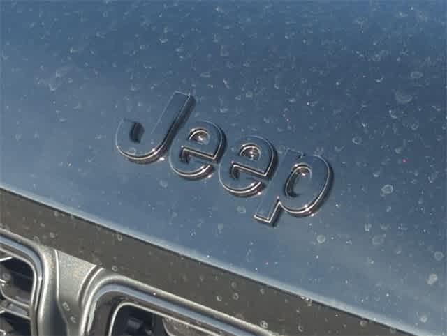 Thumbnail: 2025 Jeep Grand Cherokee - 12