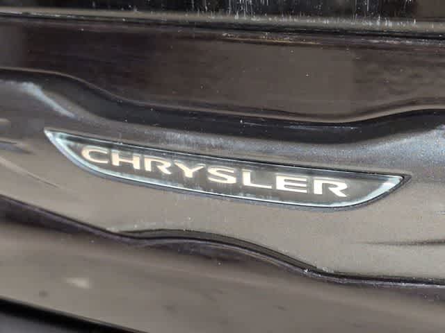 Thumbnail: 2018 Chrysler Pacifica - 12