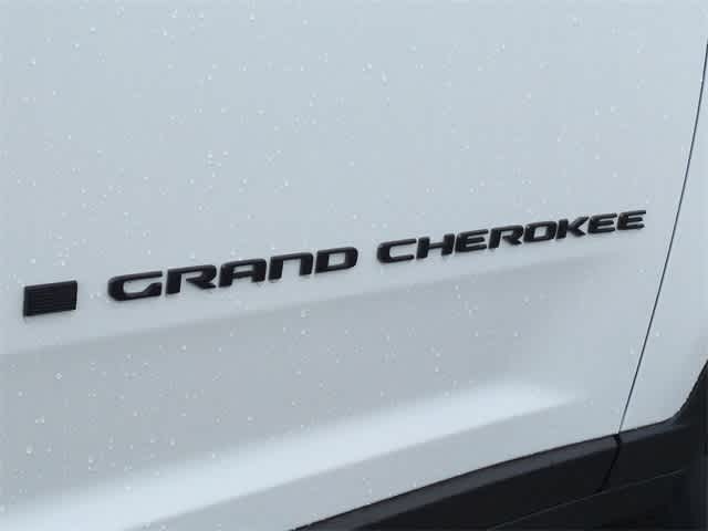 Thumbnail: 2025 Jeep Grand Cherokee - 13