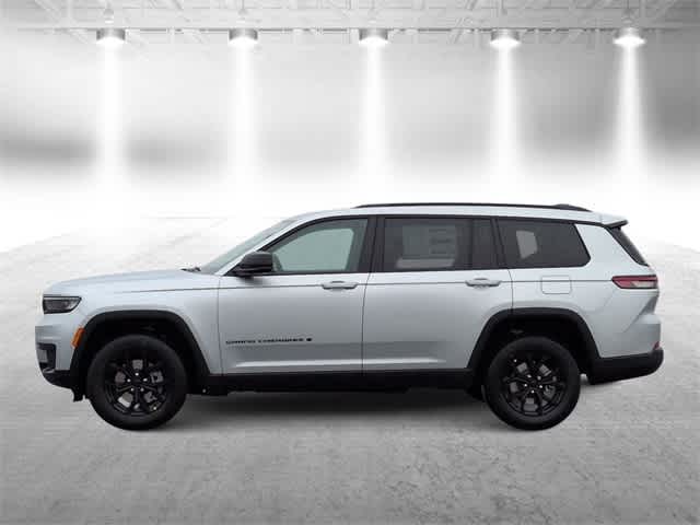 Thumbnail: 2025 Jeep Grand Cherokee L - 5