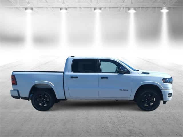 Thumbnail: 2025 RAM 1500 - 9