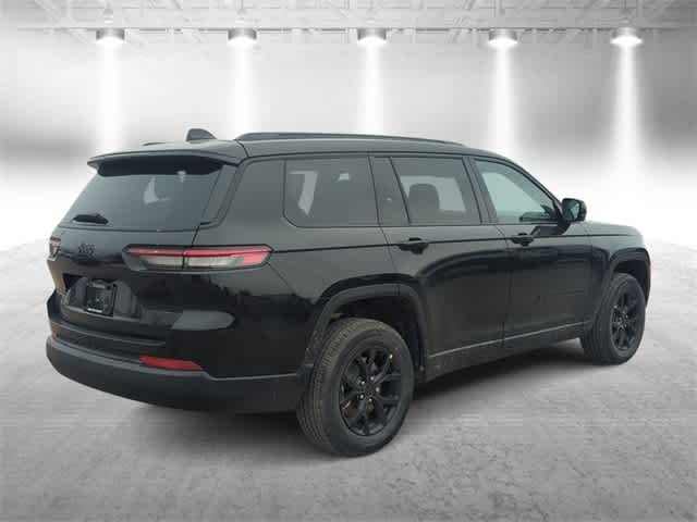 Thumbnail: 2025 Jeep Grand Cherokee L - 8