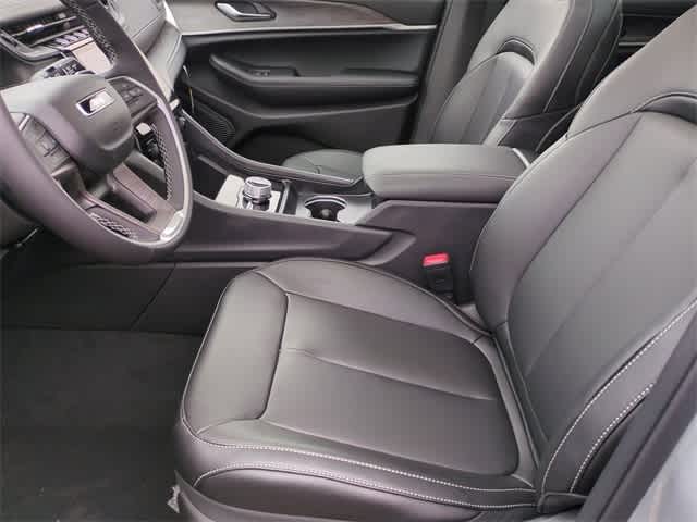 2025 Jeep Grand Cherokee L Limited Edition 17