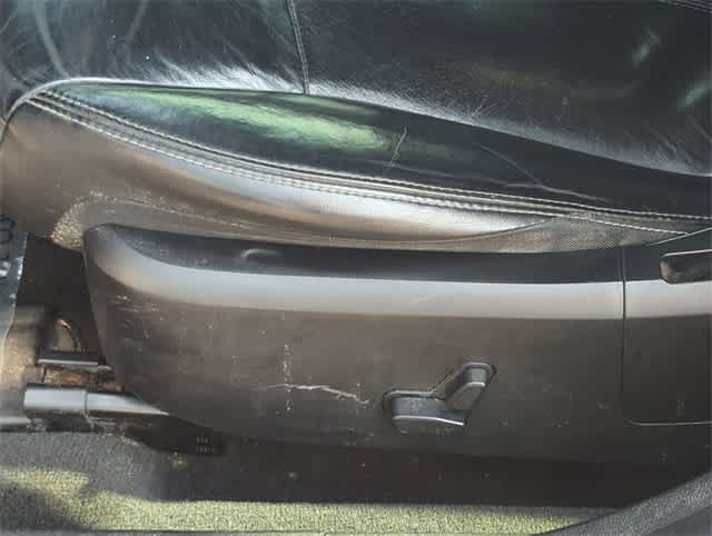 Thumbnail: 2012 Chrysler 200 - 17