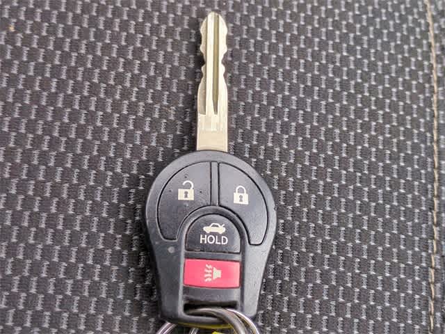 Thumbnail: 2013 Nissan Sentra - 30