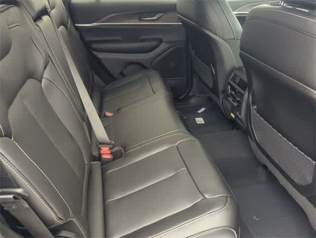 Thumbnail: 2025 Jeep Grand Cherokee - 20