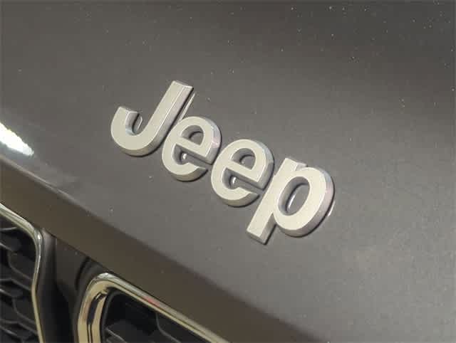 Thumbnail: 2025 Jeep Grand Cherokee L - 12