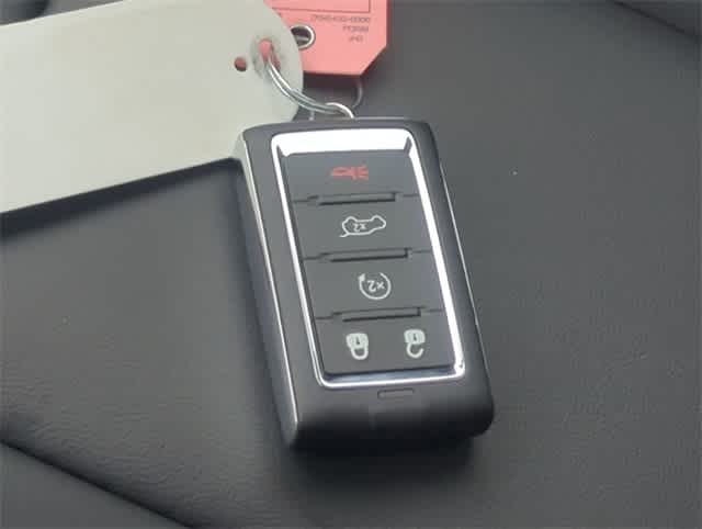 Thumbnail: 2025 Jeep Grand Cherokee - 37