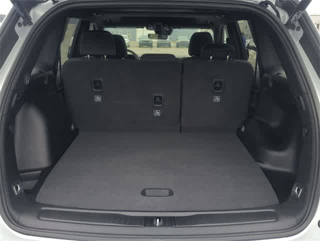 Thumbnail: 2025 Jeep Grand Cherokee - 34