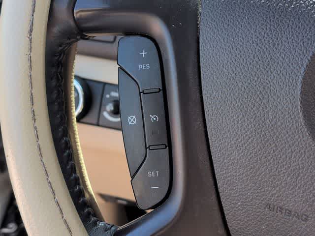 Thumbnail: 2011 Buick Enclave - 27