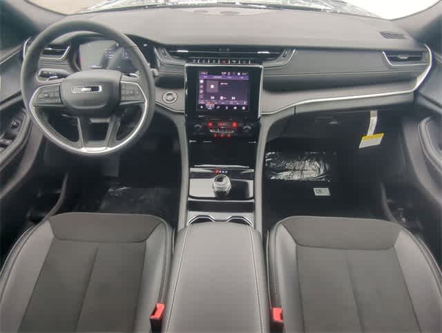 Thumbnail: 2025 Jeep Grand Cherokee - 15