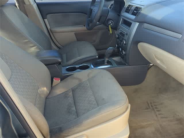 Thumbnail: 2012 Ford Fusion - 23