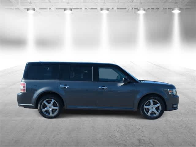 Thumbnail: 2017 Ford Flex - 9