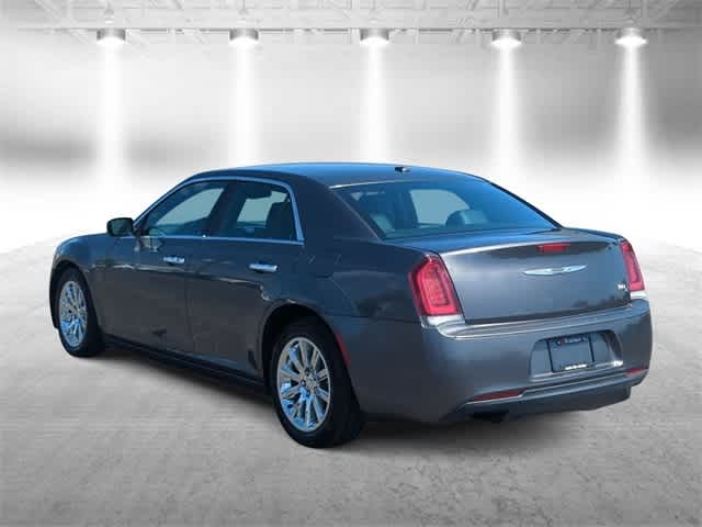 Thumbnail: 2013 Chrysler 300 - 6