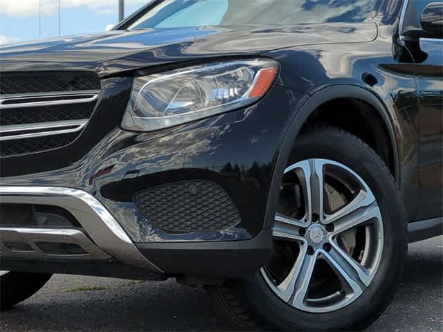 Thumbnail: 2017 Mercedes-Benz GLC - 11