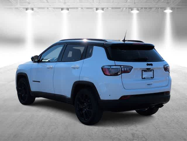 Thumbnail: 2022 Jeep Compass - 6