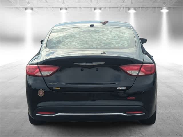 Thumbnail: 2015 Chrysler 200 - 7