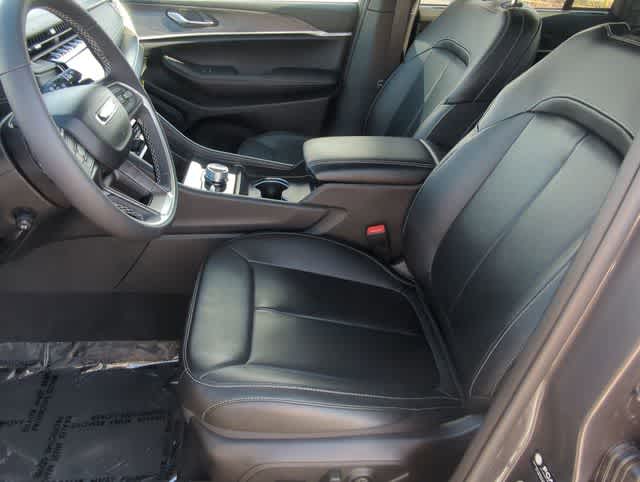 2025 Jeep Grand Cherokee Limited - Photo 17