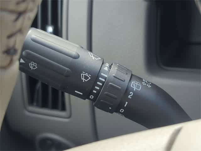 Thumbnail: 2010 Ford Edge - 26
