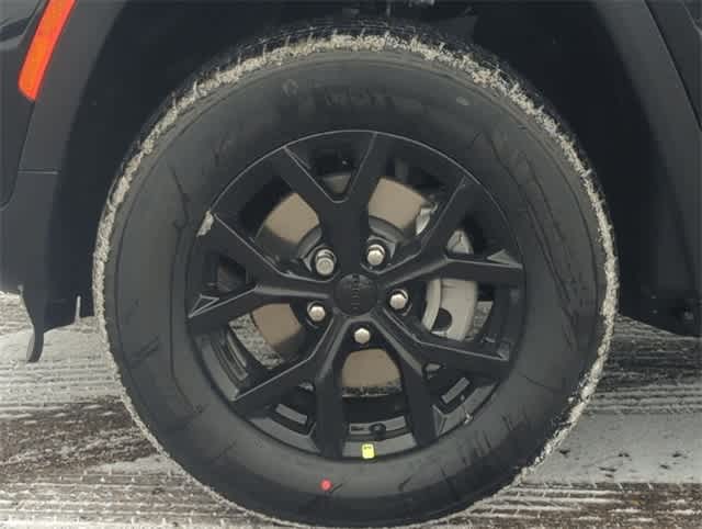 Thumbnail: 2025 Jeep Grand Cherokee - 14