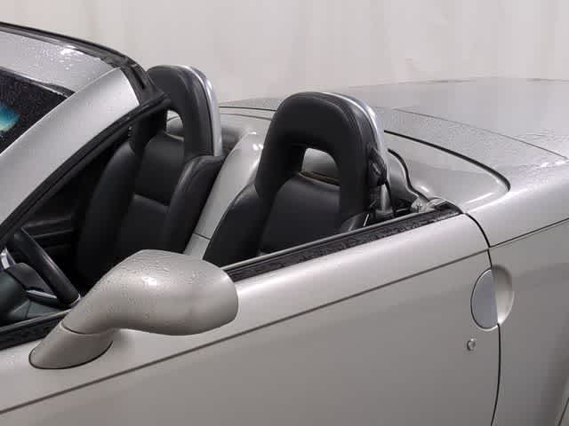 Thumbnail: 2005 Chevrolet SSR - 11