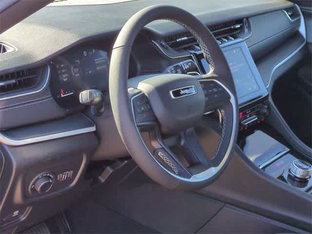 Thumbnail: 2025 Jeep Grand Cherokee - 10