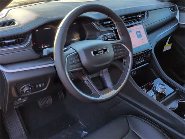 Thumbnail: 2025 Jeep Grand Cherokee - 10