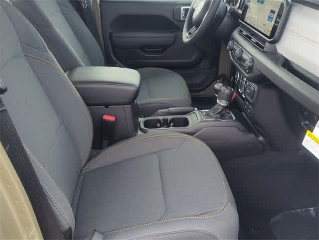 Thumbnail: 2026 Jeep Gladiator - 21