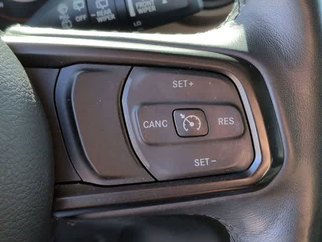 Thumbnail: 2018 Jeep Wrangler - 24