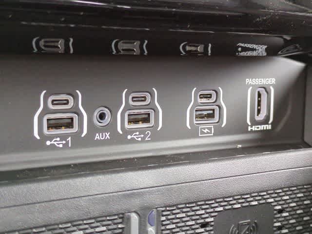 2026 RAM 1500 Laramie - Photo 31