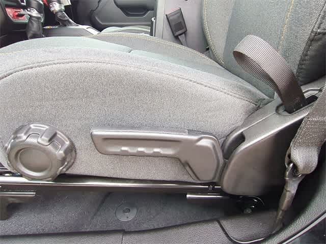 Thumbnail: 2025 Jeep Wrangler - 18