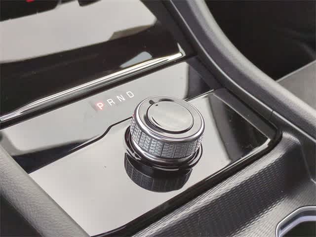 Thumbnail: 2025 Jeep Grand Cherokee - 32