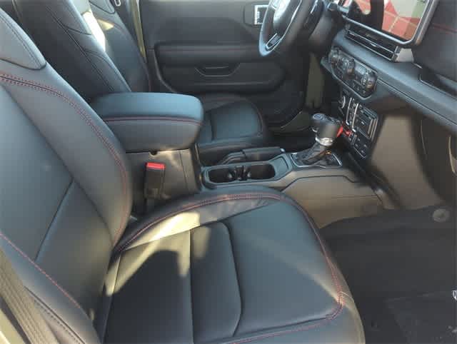 Thumbnail: 2026 Jeep Wrangler - 19