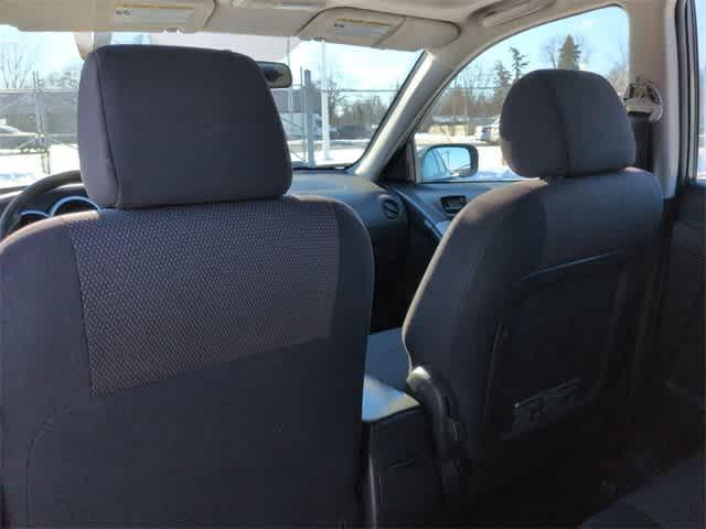 Thumbnail: 2007 Pontiac Vibe - 17