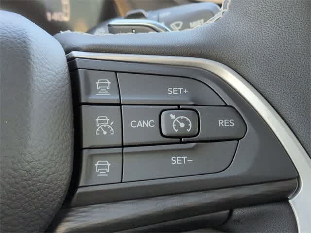 Thumbnail: 2025 Jeep Grand Cherokee - 25