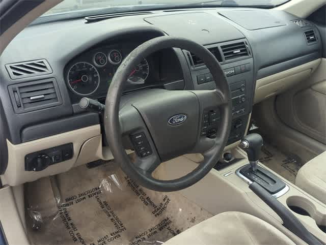 Thumbnail: 2009 Ford Fusion - 10