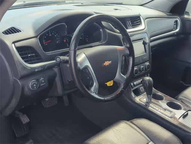 Thumbnail: 2017 Chevrolet Traverse - 10