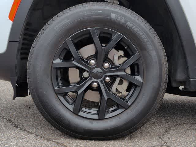 Thumbnail: 2025 Jeep Grand Cherokee - 14