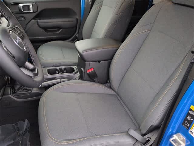 Thumbnail: 2025 Jeep Wrangler - 16