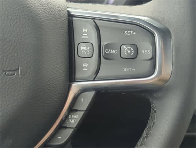 Thumbnail: 2026 RAM 1500 - 25